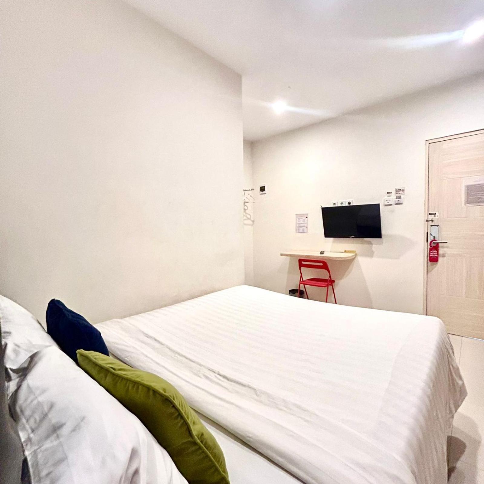 Priority Guest House Samarinda Exterior foto